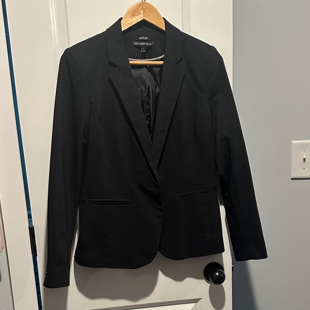 Apt. 9 Women's Classic Black Suit Jacket